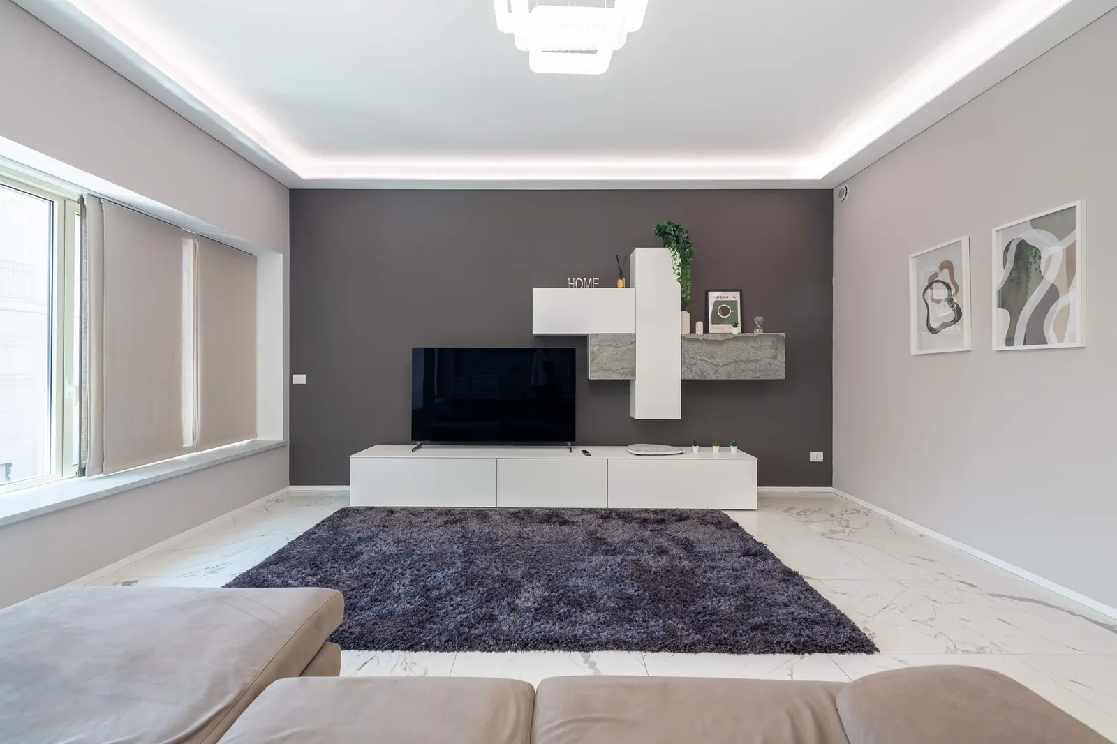 Urban Marble Suite - open-plan living with SMEG kitchen, 175 sqm in Turin centre