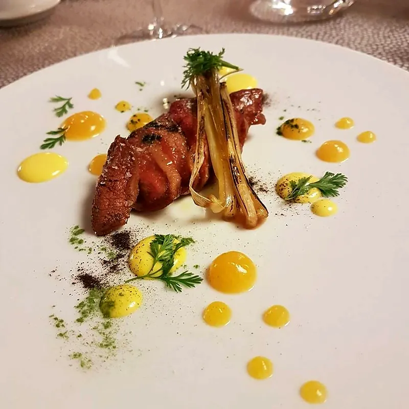 Ristorante Andrea Larossa, Torino — piatto stellato con anatra glassata e salse