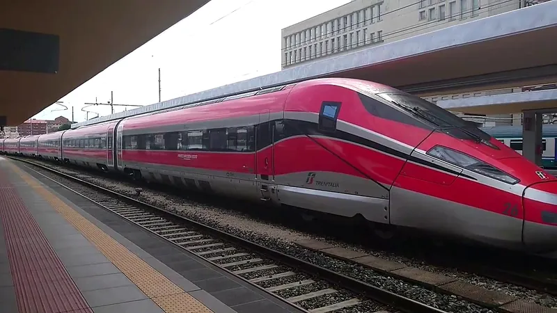 Frecciarossa, alta velocità Trenitalia